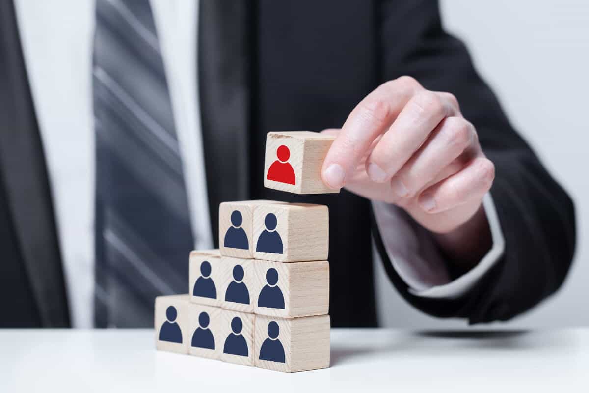 Beitragsbild: Unternehmensnachfolger — ameax Blog
